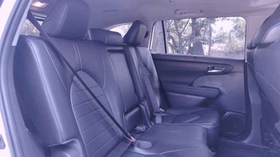 2022 Toyota Highlander 5p XLE V6/3.5 Aut