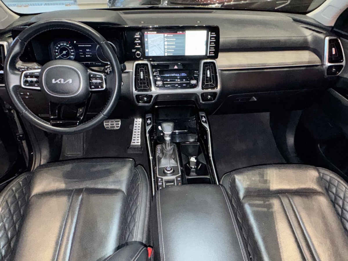 2023 Kia Sorento 5p SXL L4/2.5 Aut