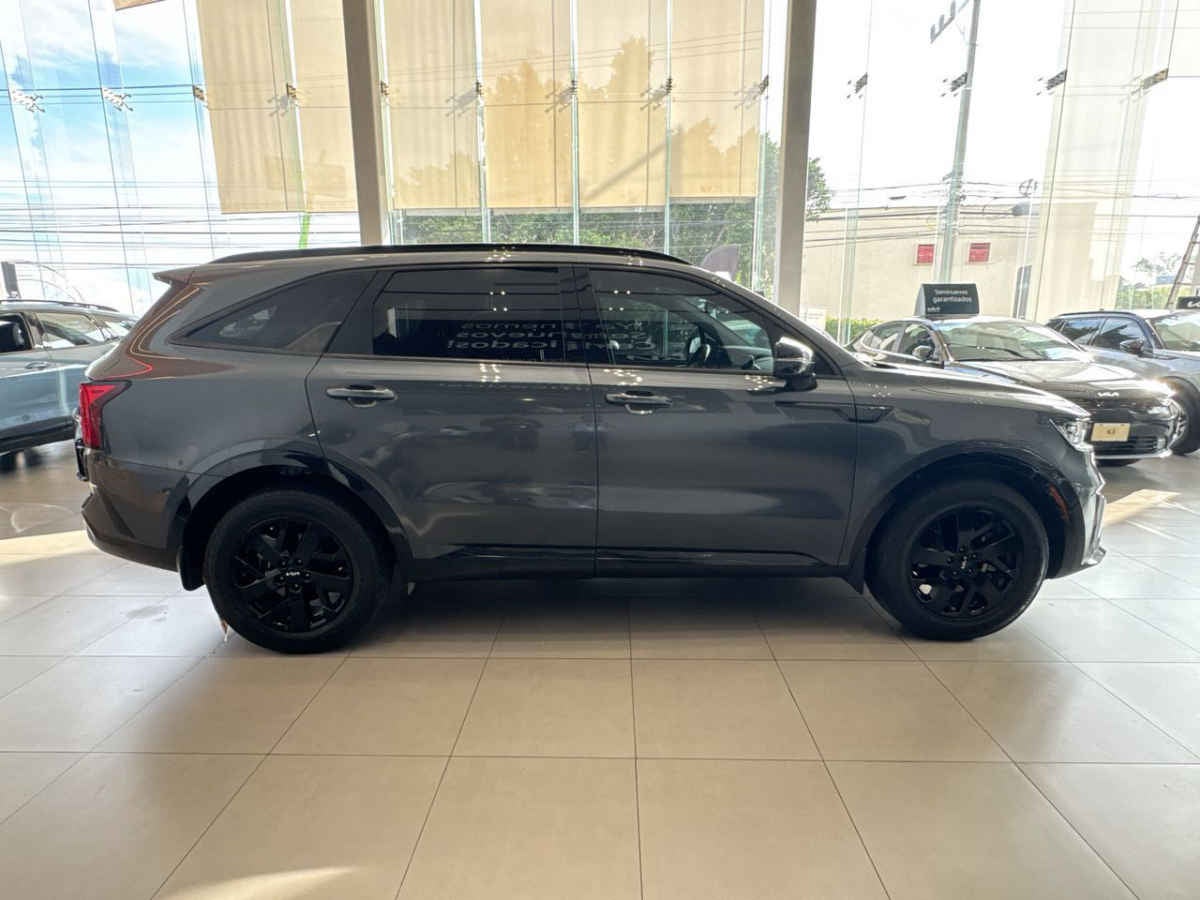 2023 Kia Sorento 5p SXL L4/2.5 Aut