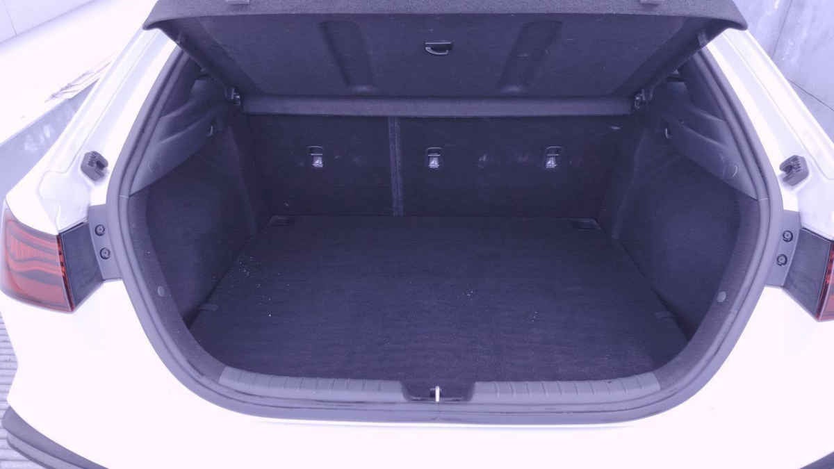 2023 Kia FORTE HB 5p GT Line L4/2.0 Aut