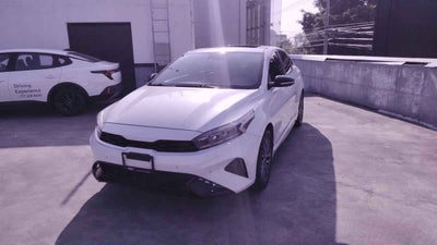 2023 Kia FORTE HB 5p GT Line L4/2.0 Aut