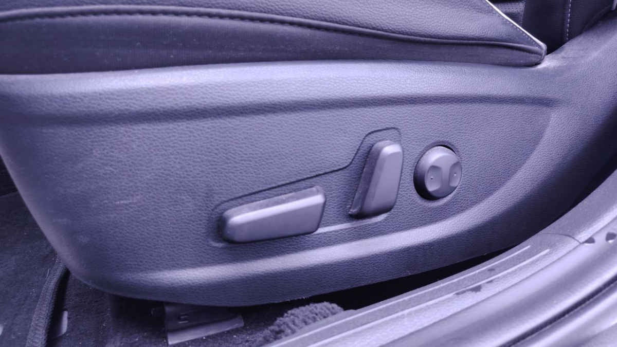 2023 Kia FORTE HB 5p GT Line L4/2.0 Aut