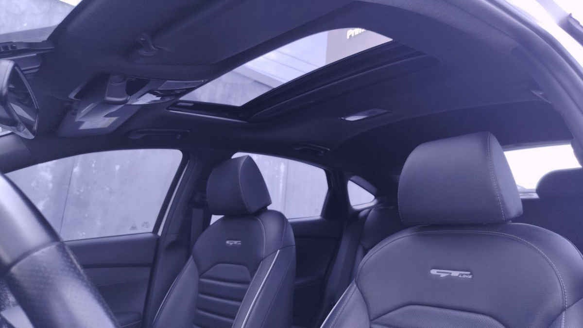 2023 Kia FORTE HB 5p GT Line L4/2.0 Aut