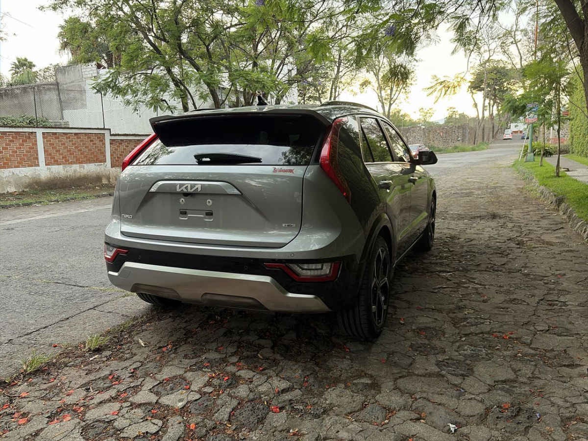 2023 Kia Niro 5p EX L4/1.6 Hibrido Aut