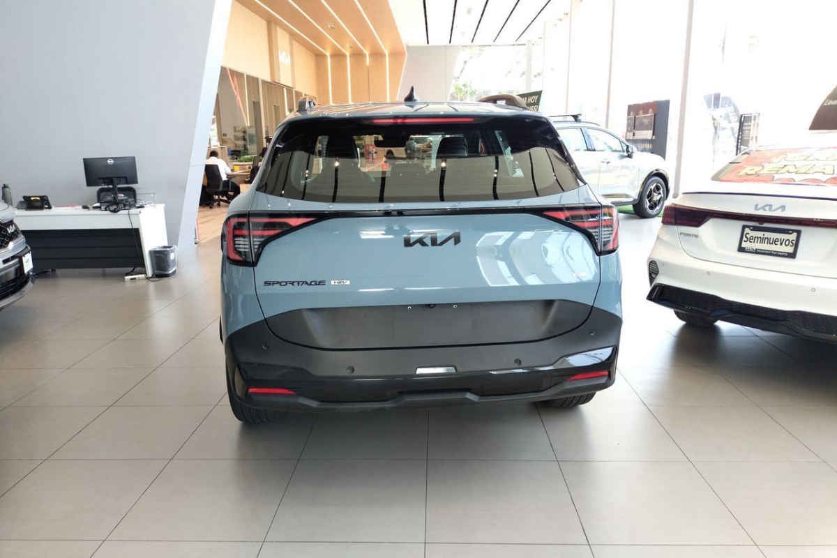 2026 Kia Sportage 5p X-Line HEV L4/1.6/T Aut