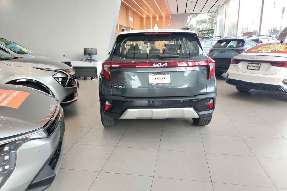 2024 Kia SELTOS 5p SXL L4/1.4/T Aut
