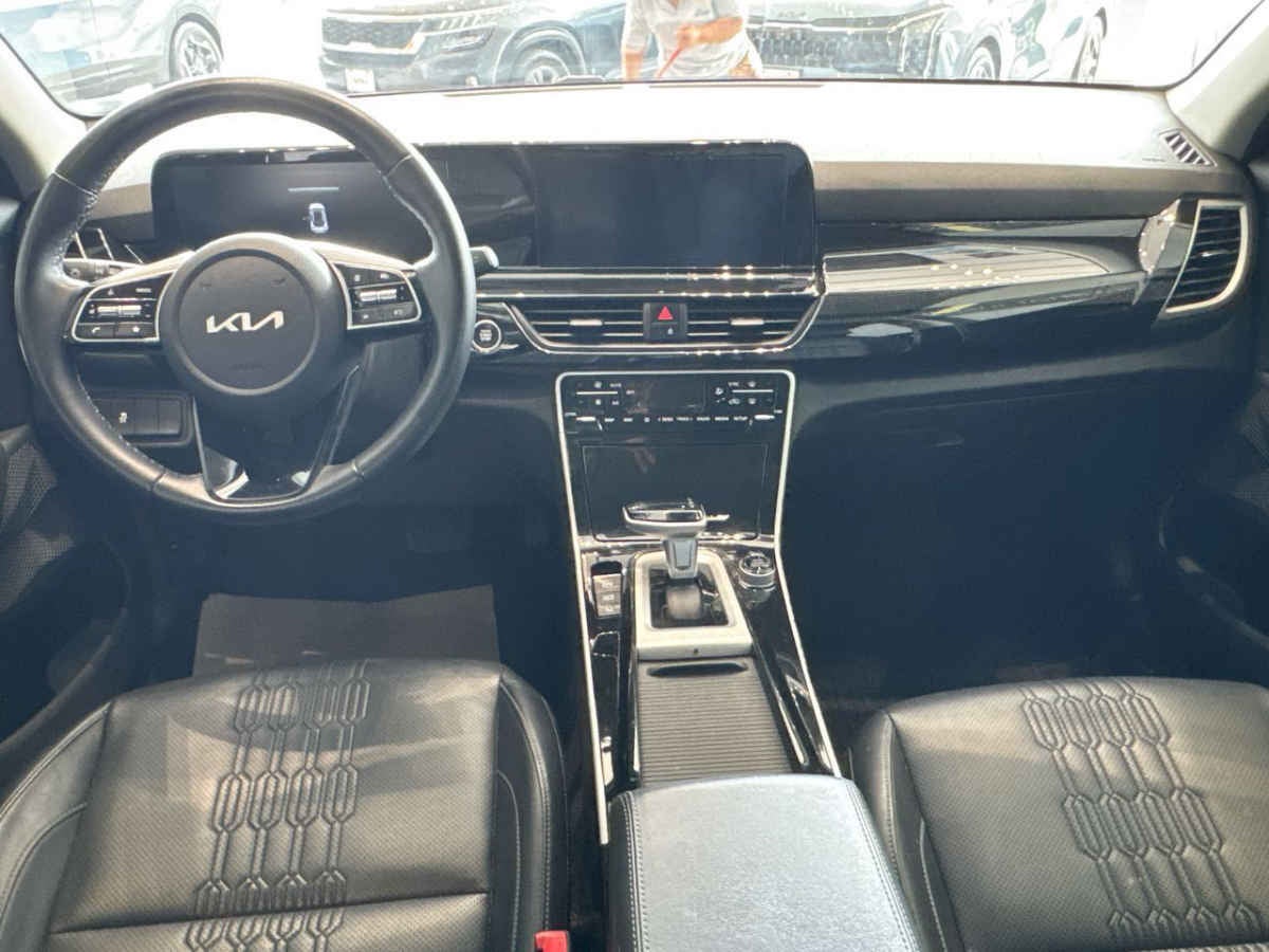 2024 Kia SELTOS 5p EX Pack L4/1.5 Aut
