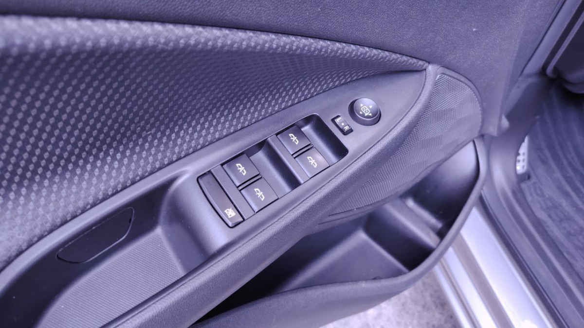 2024 Chevrolet Onix 4p LT L3/1.0/T Aut