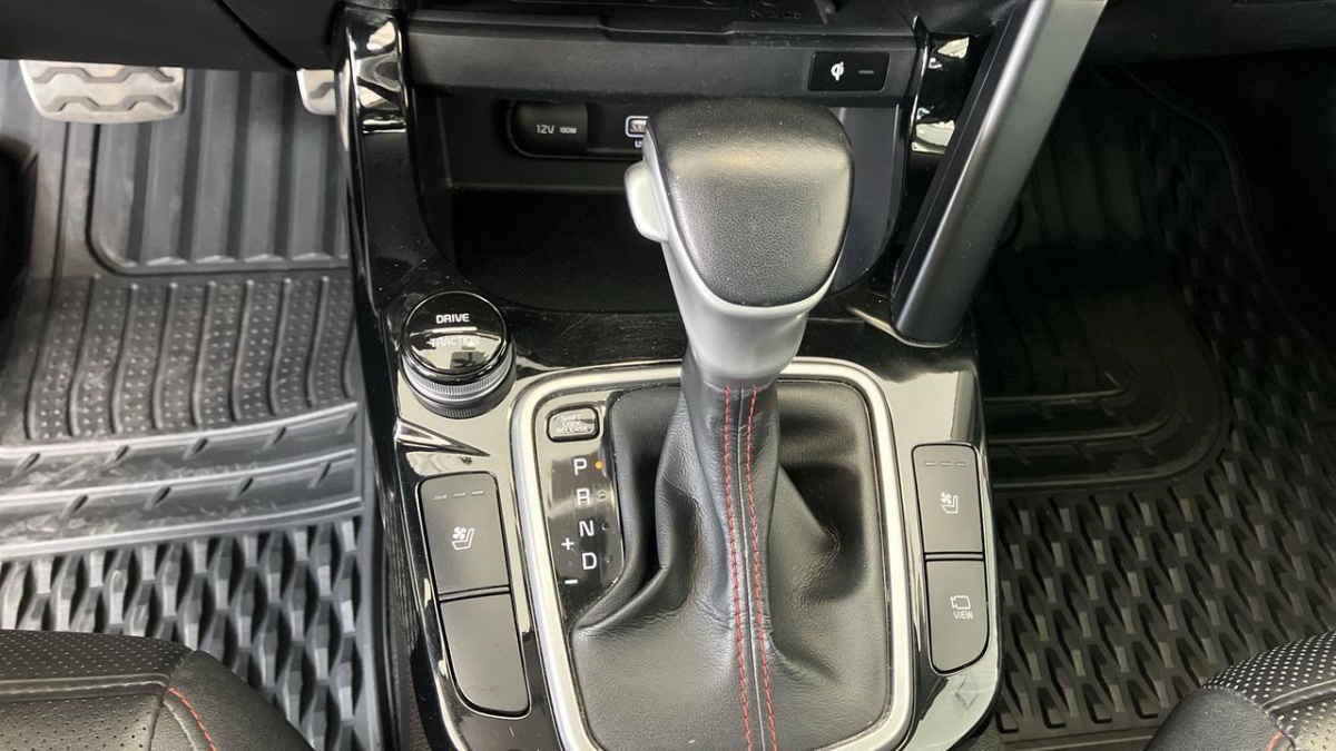 2023 Kia SELTOS 5p GT Line L4/1.4/T Aut