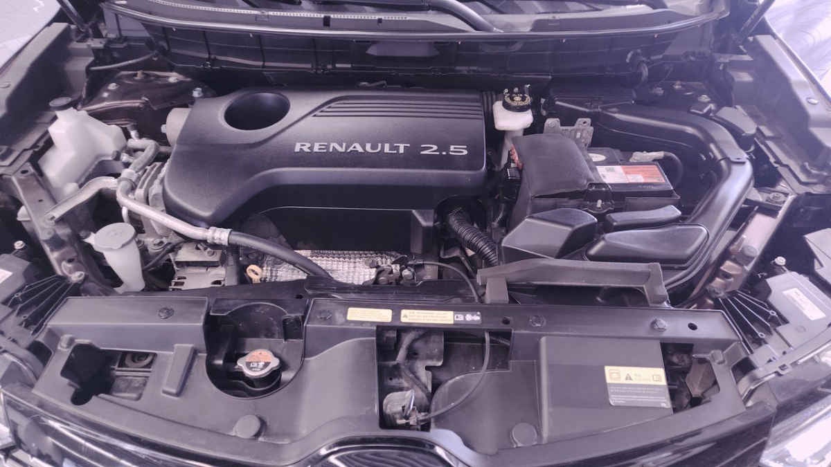 2023 Renault Koleos 5p Intens L4/2.5 Aut