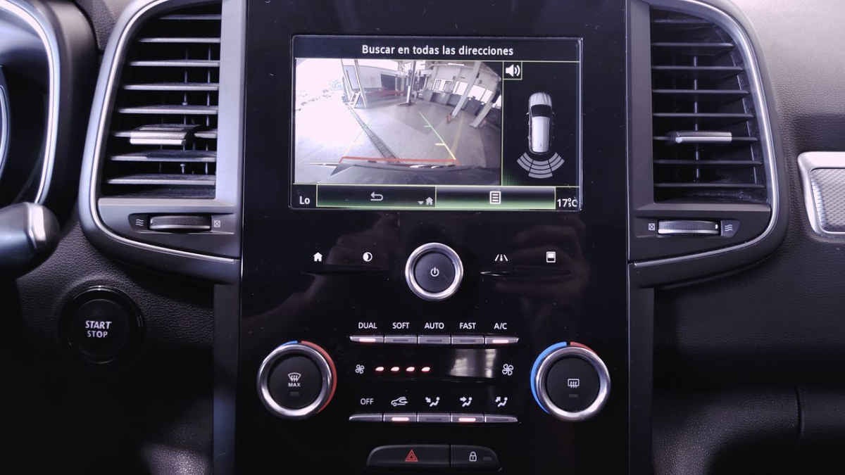 2023 Renault Koleos 5p Intens L4/2.5 Aut